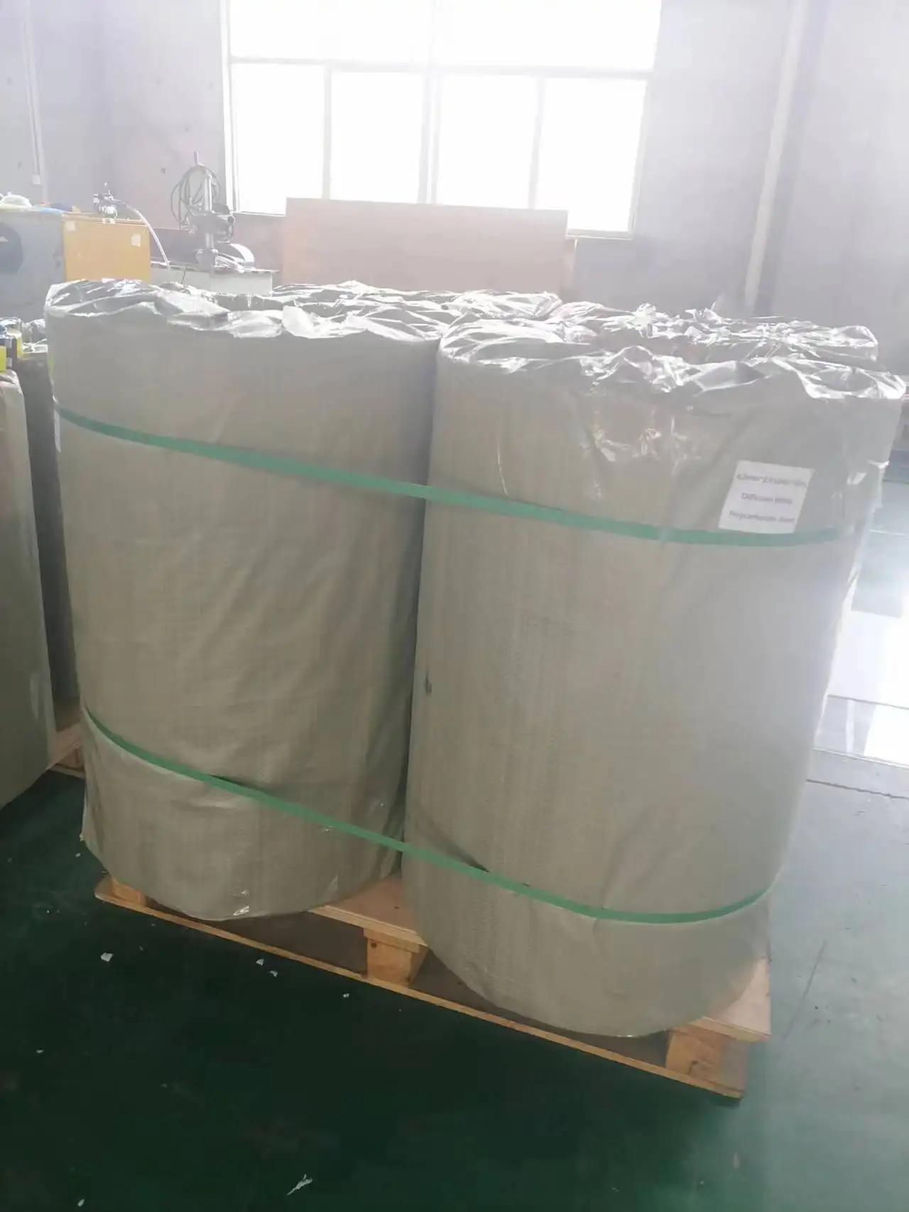 Transparent 1.5mm thick solid polycarbonate sheet rolls for foofing sheet
