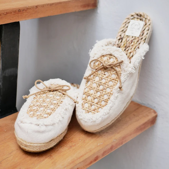 
Rattan Woven Mule Shoes Summer Fashion For Women Eco-friendly Handmade from Thailand 