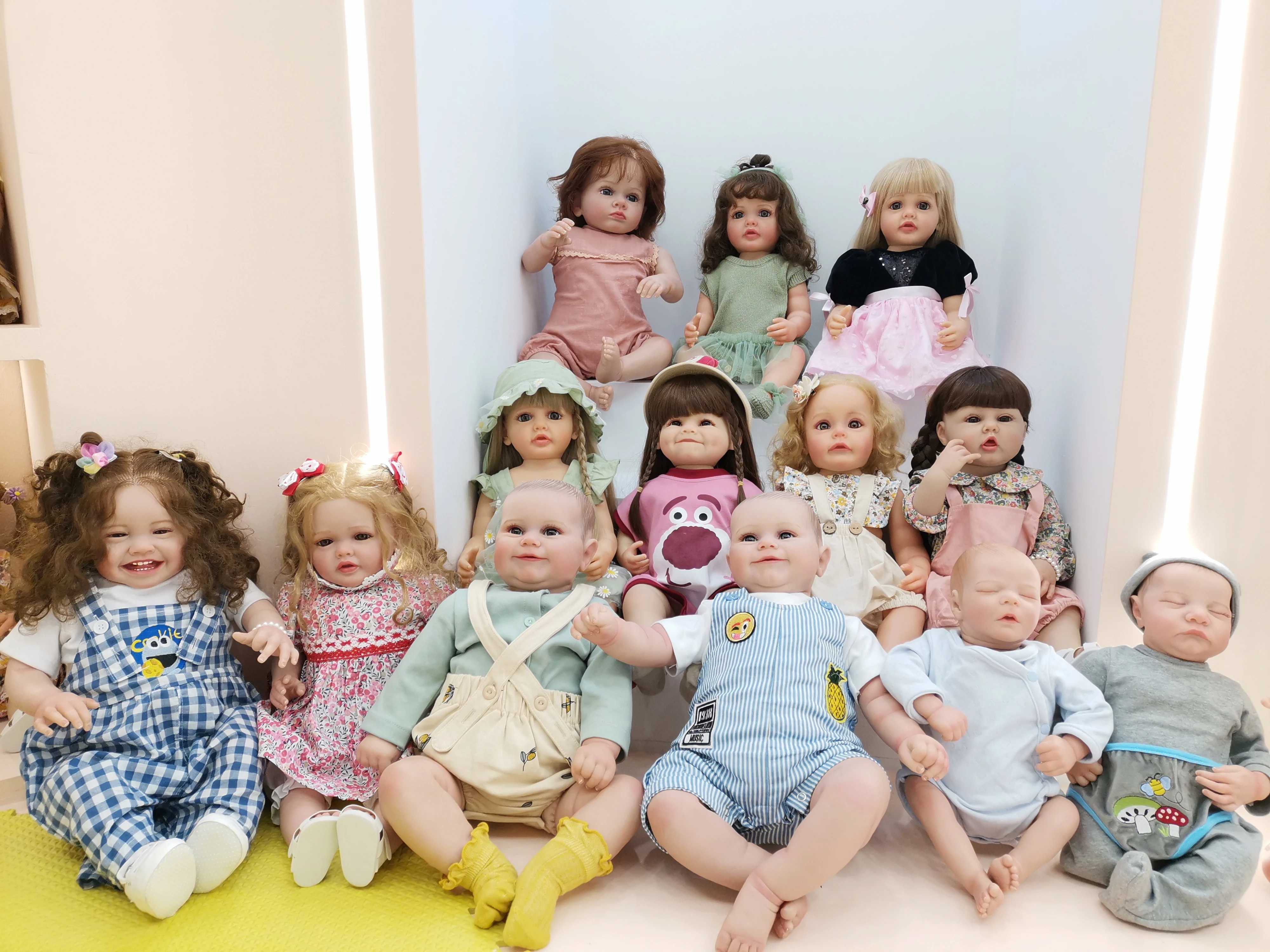NPK 60cm Kids Toys Doll Soft Cloth Body Reborn Toddler Girl Doll Princess Lifelike Soft Touch Baby Doll Gifts for Children