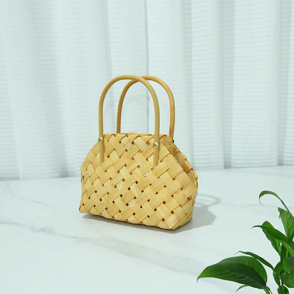 Natural Hand-Wood Small Storage Baskets Modern Decorative Wood Chip Gift Basket