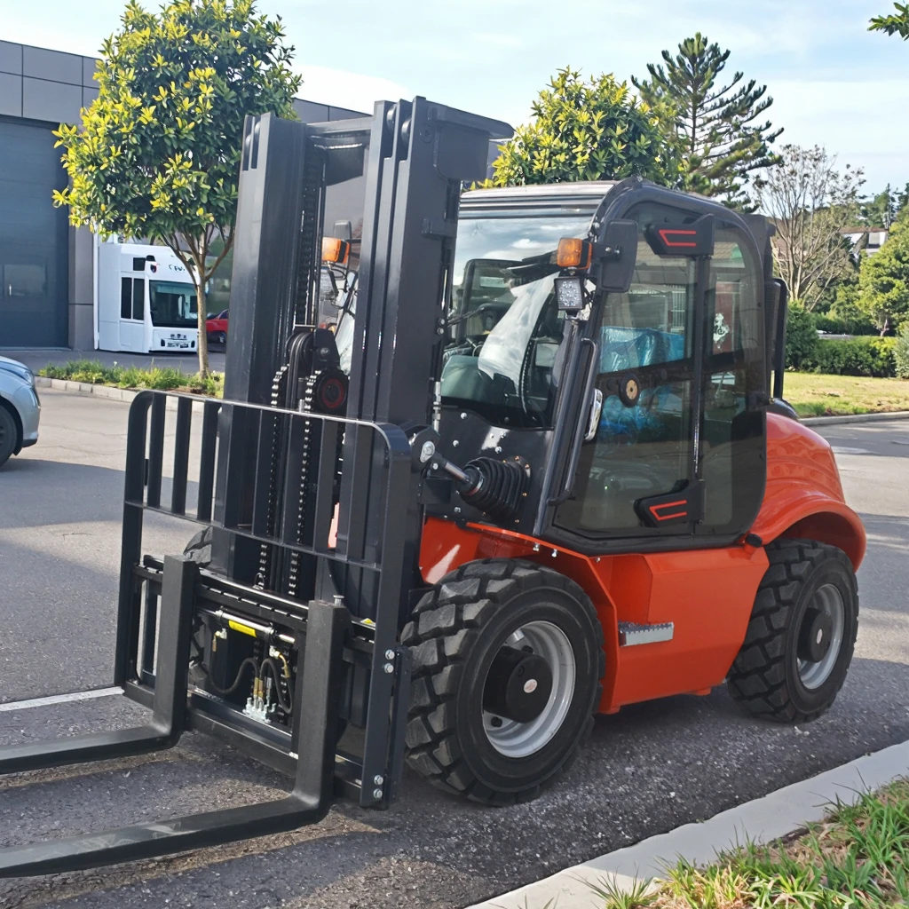 Вилочный погрузчик внедорожник 4WD Вездеходный вилочный зажим для тюков с тюком