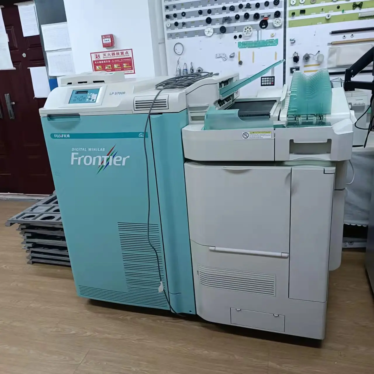Fuji570 LP5700 Frontier570 Used Minilab Machine Laser Printer Photo Printer