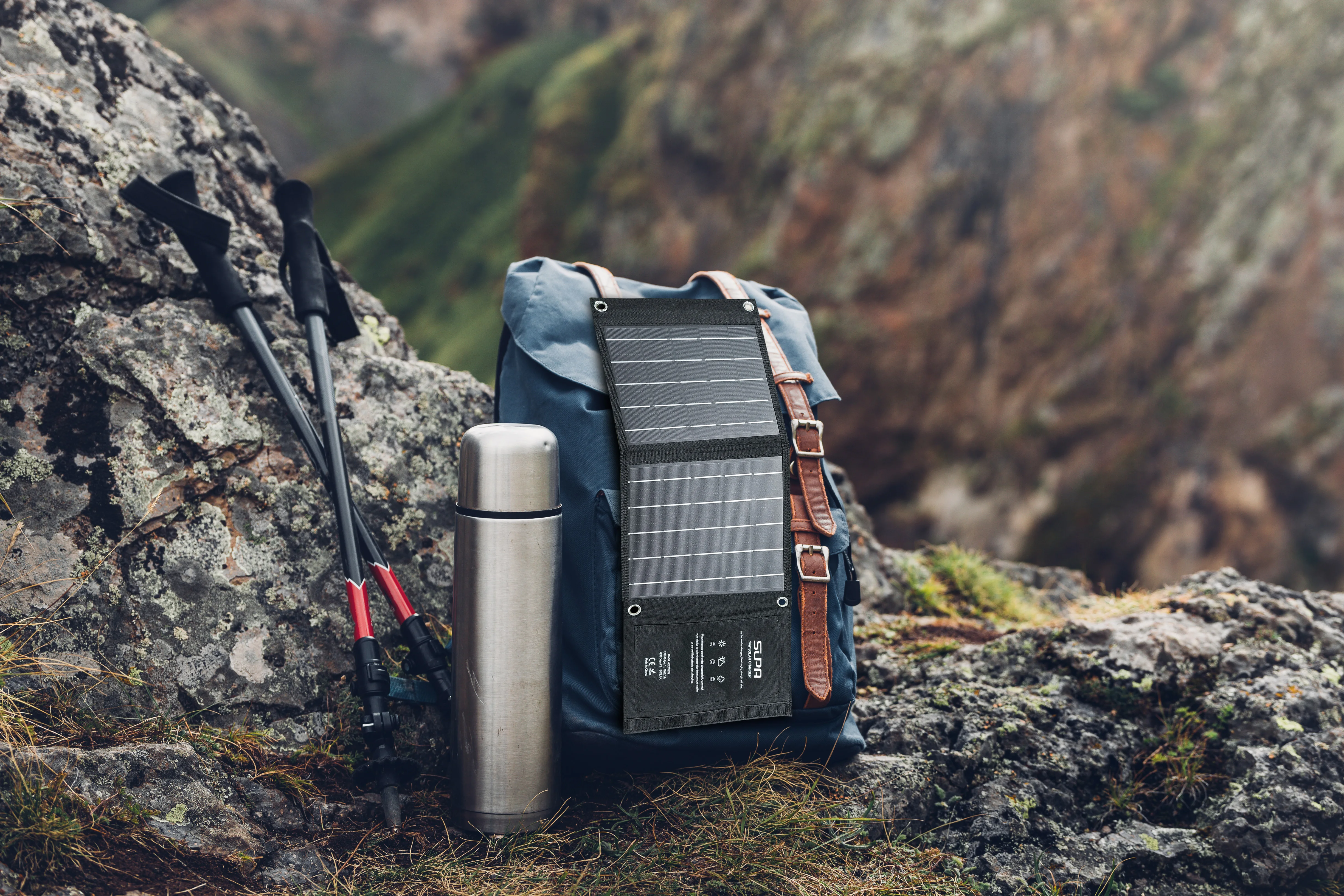 Supa customized 7W 10W 14W 21W 28W 30W 40W 50W 60W Solar panels for mobile phone hand size easy for carry for 5G