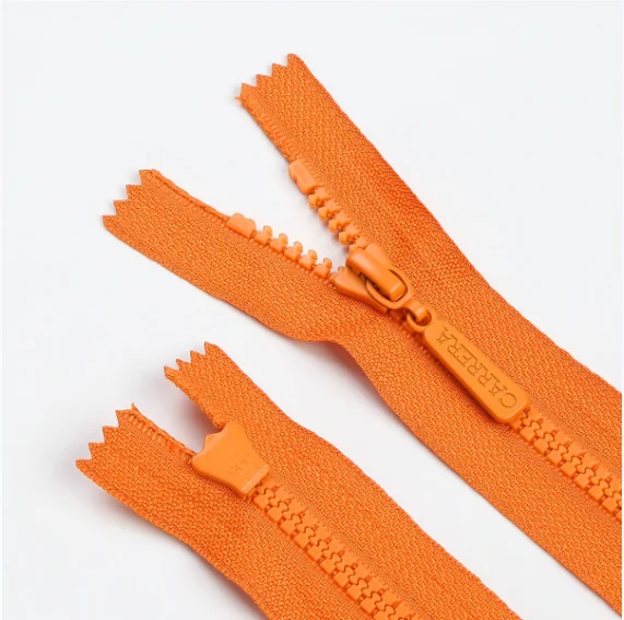 HOO Brand Custom Handbag Zipper No. 3 5 8 Resin Closed Tail Plastic Zipper for Bags Factory Wholesale
