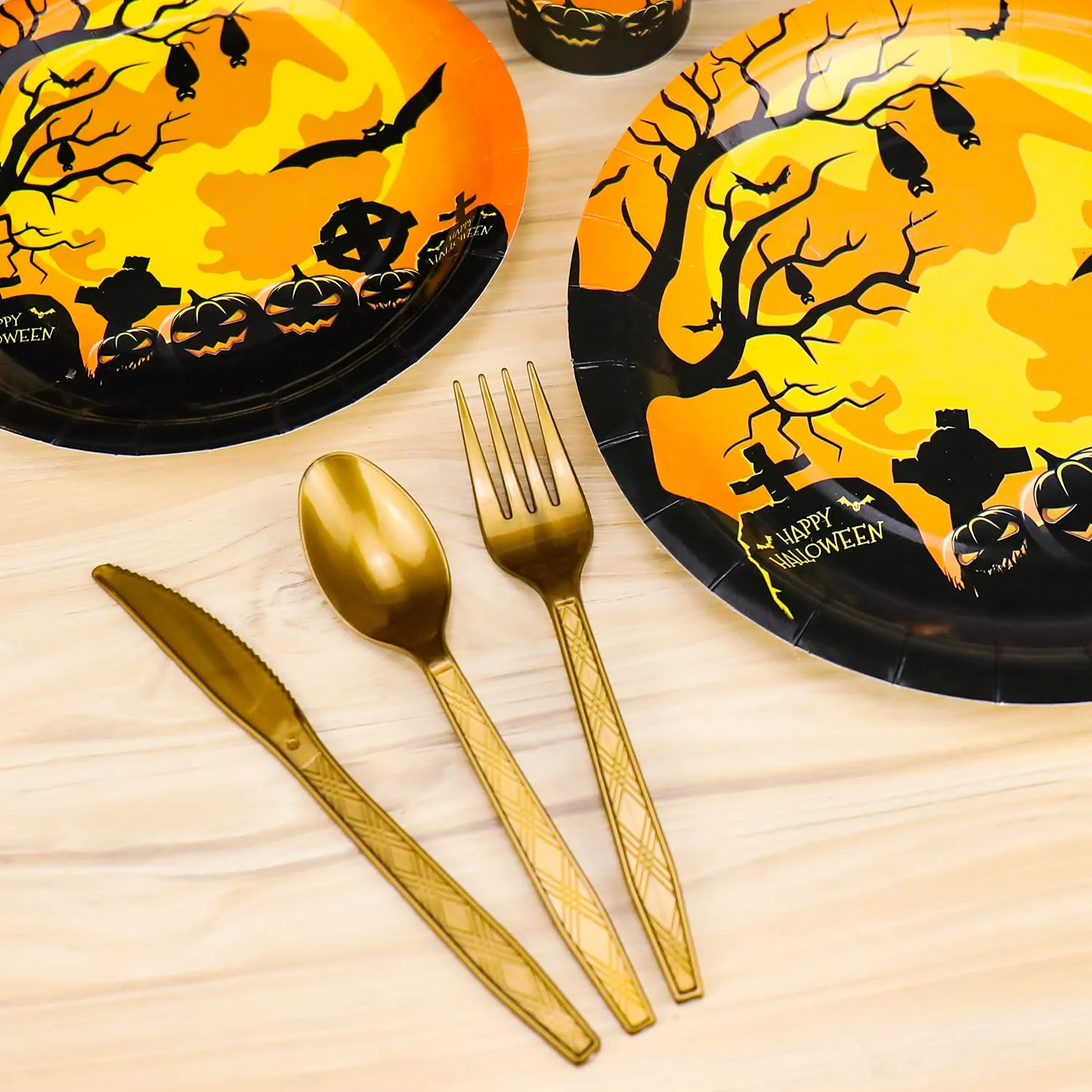 Custom Halloween holiday party set paper cup paper plate disposable tableware set