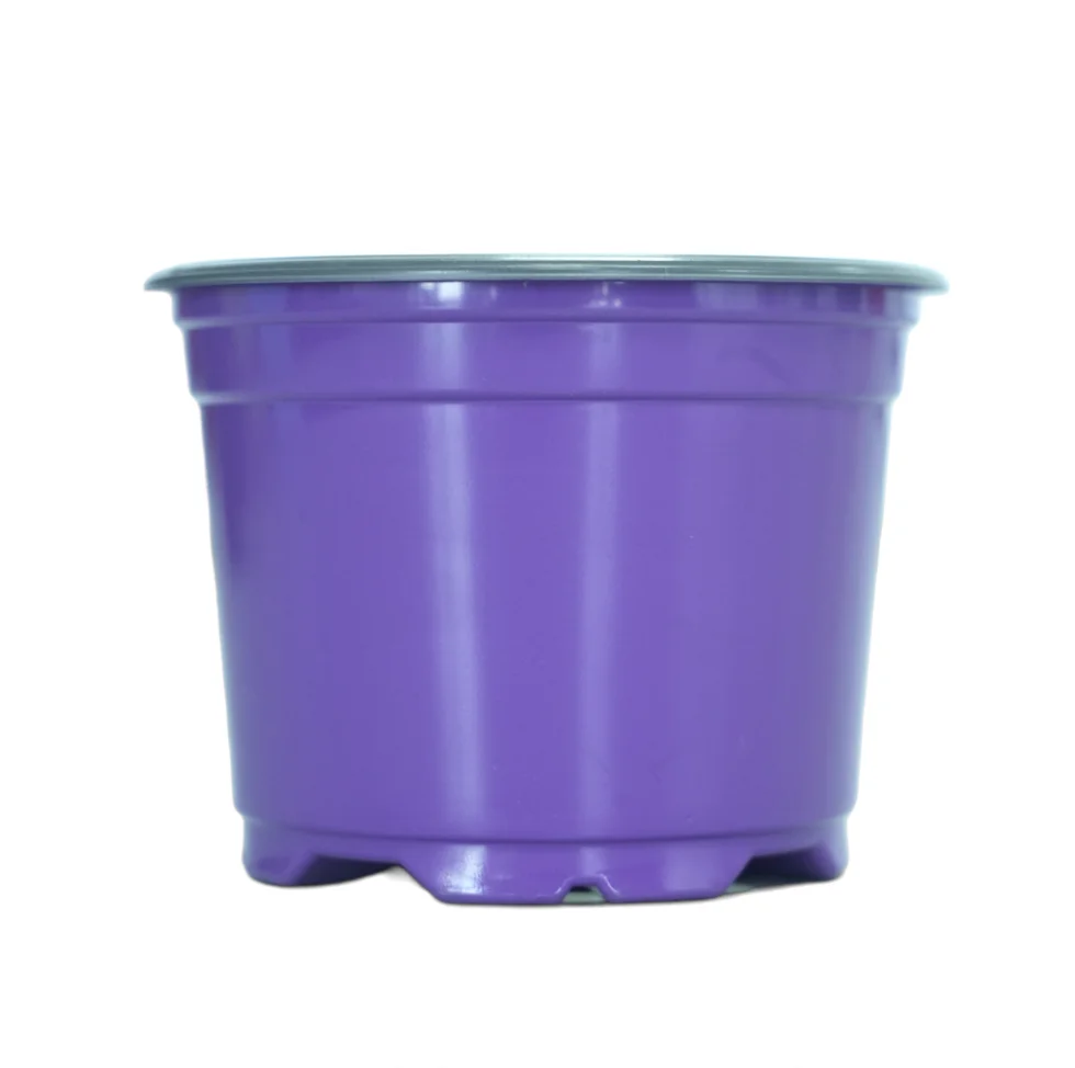 white plastic planter pot