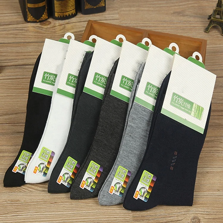 Wholesale Anti-bacterial Bamboo Socks for Business Men Casual Knitted Sports Stockings in Plain for Spring Summer Adults Black