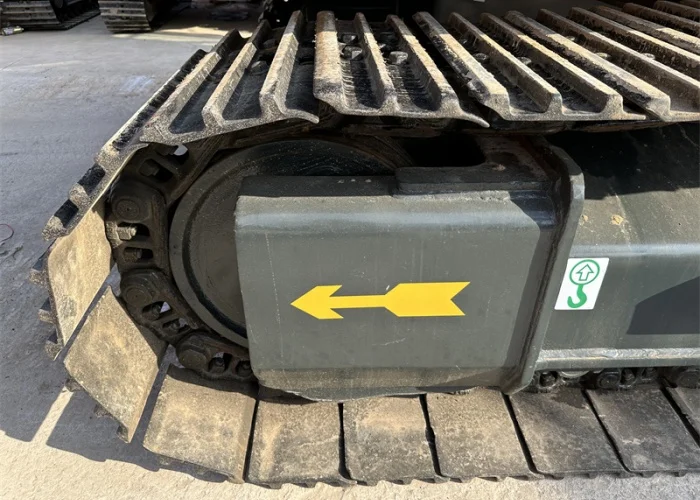Original Imported  Hyundai225LC Korea Made Used Operating Weight Stable and Durable with Bucket Capacity