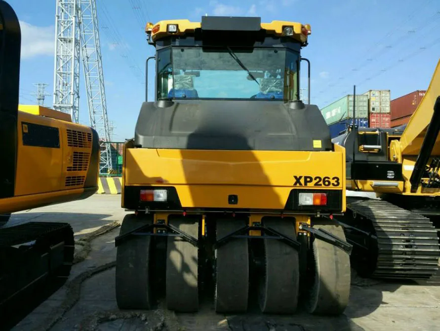 26ton Pneumatic Tire Road Roller XP263 With Great Price
