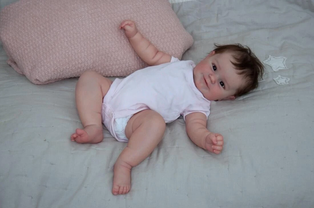 50 CM  full lifelike body soft silicone waterproof reborn doll hand drawing detailed with visible veins 3D skin tone