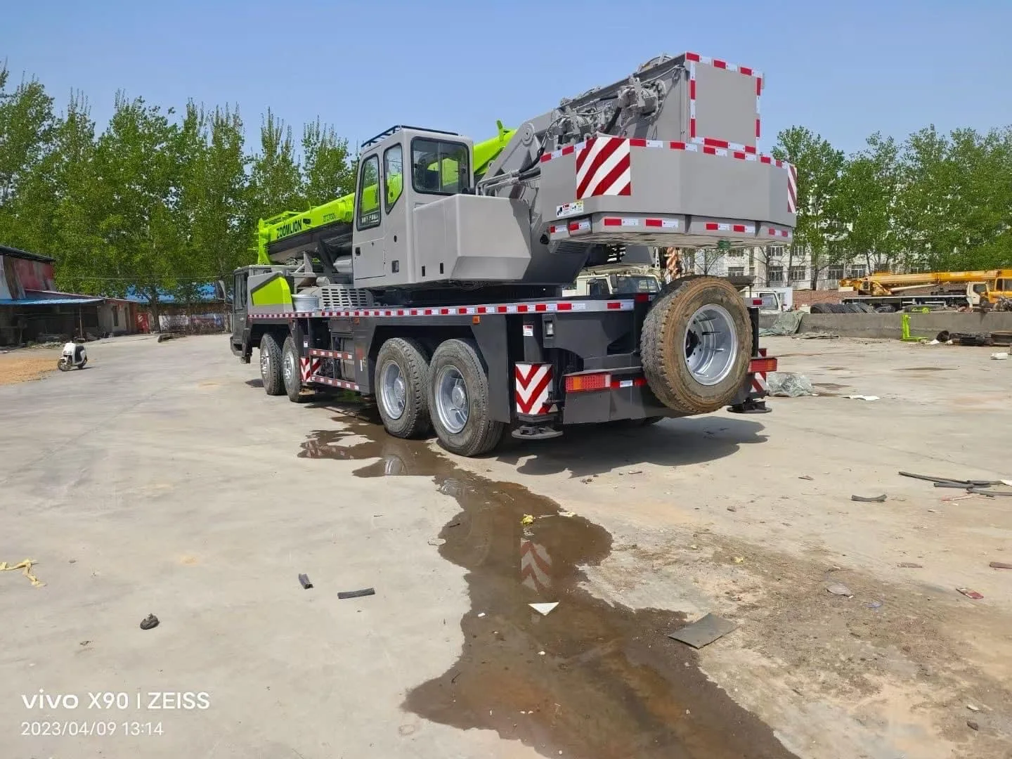 China Origin Zoomlion 50 Ton QY55V Used Mobile Truck Mounted Crane