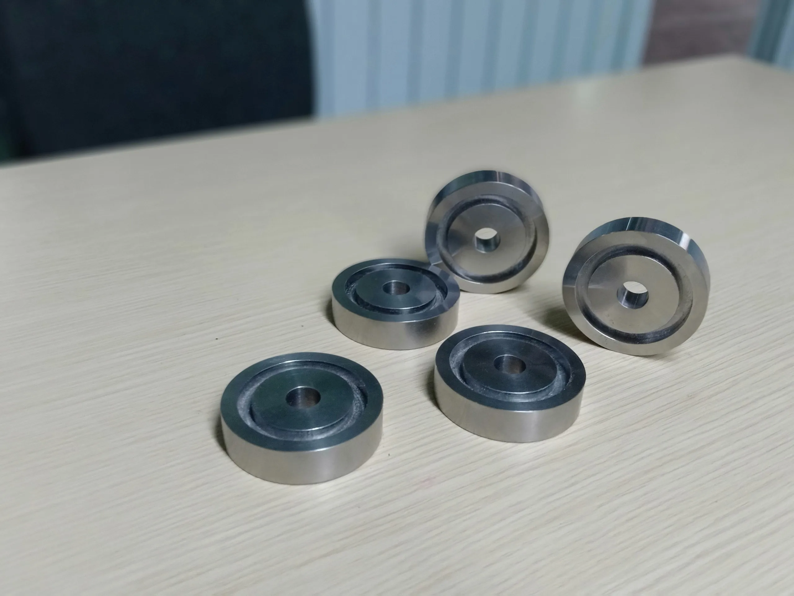 FACTORY OEM MACHINING CNC CENTER CNC PRECISION MACHINE FROM VIETNAM