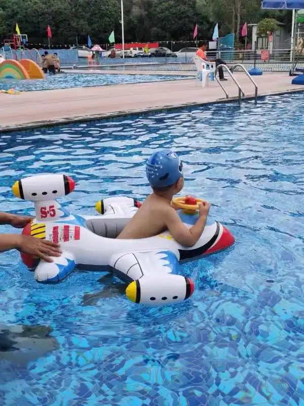 New 0.3mm pvc inflatable airplane swimming seat floating with water gun children water toy steering baby swim ring
