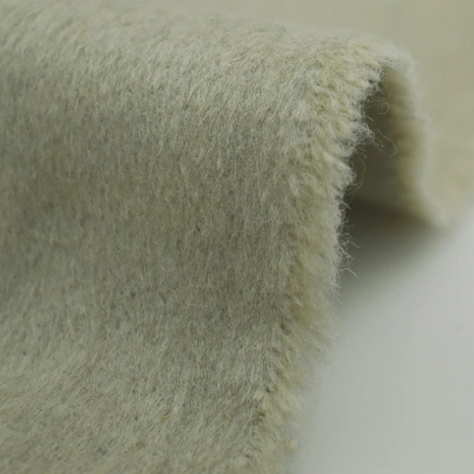 Low MOQ 30% wool blends 750g/m colorful overcoating wool fabric for coats