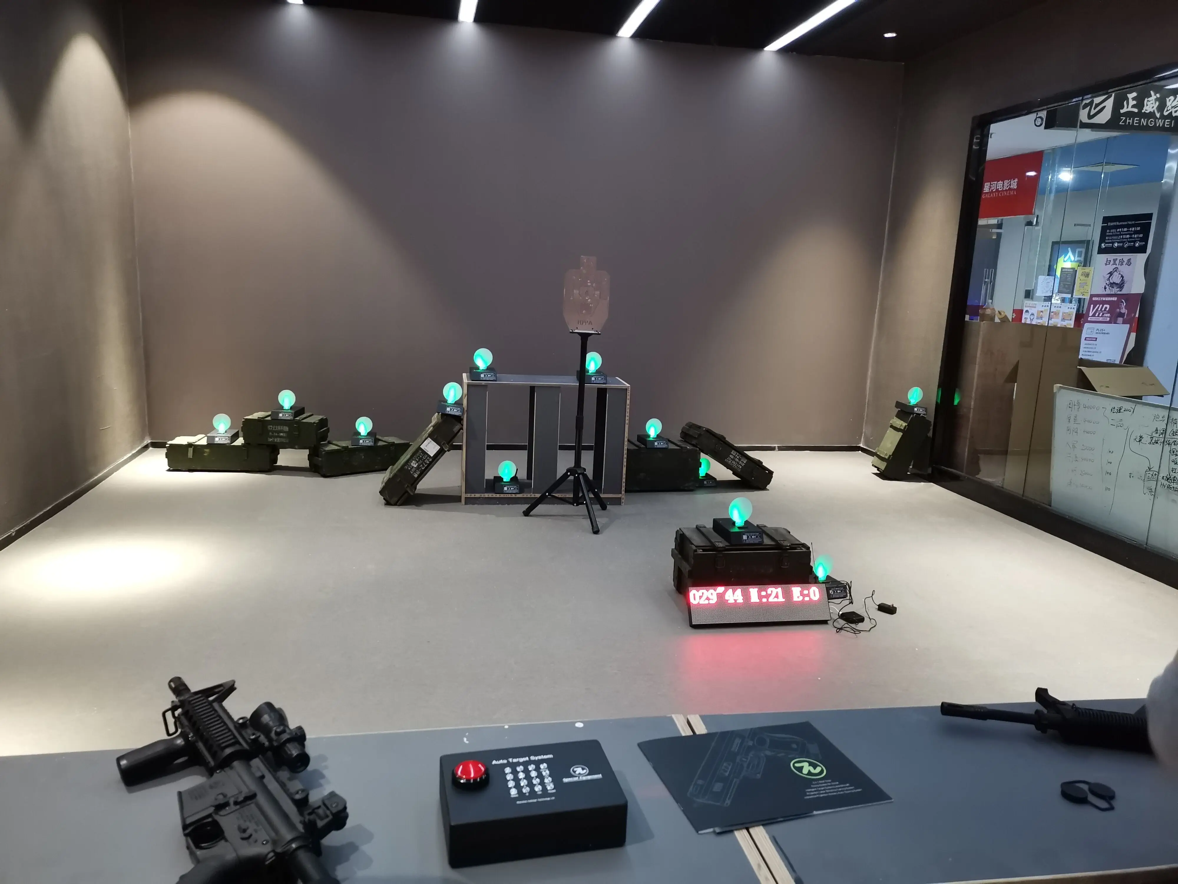AKP1-12 Steel Metal Shooting Targets Interactive Steel Targets for Shooting Training With System Controller and LED Display