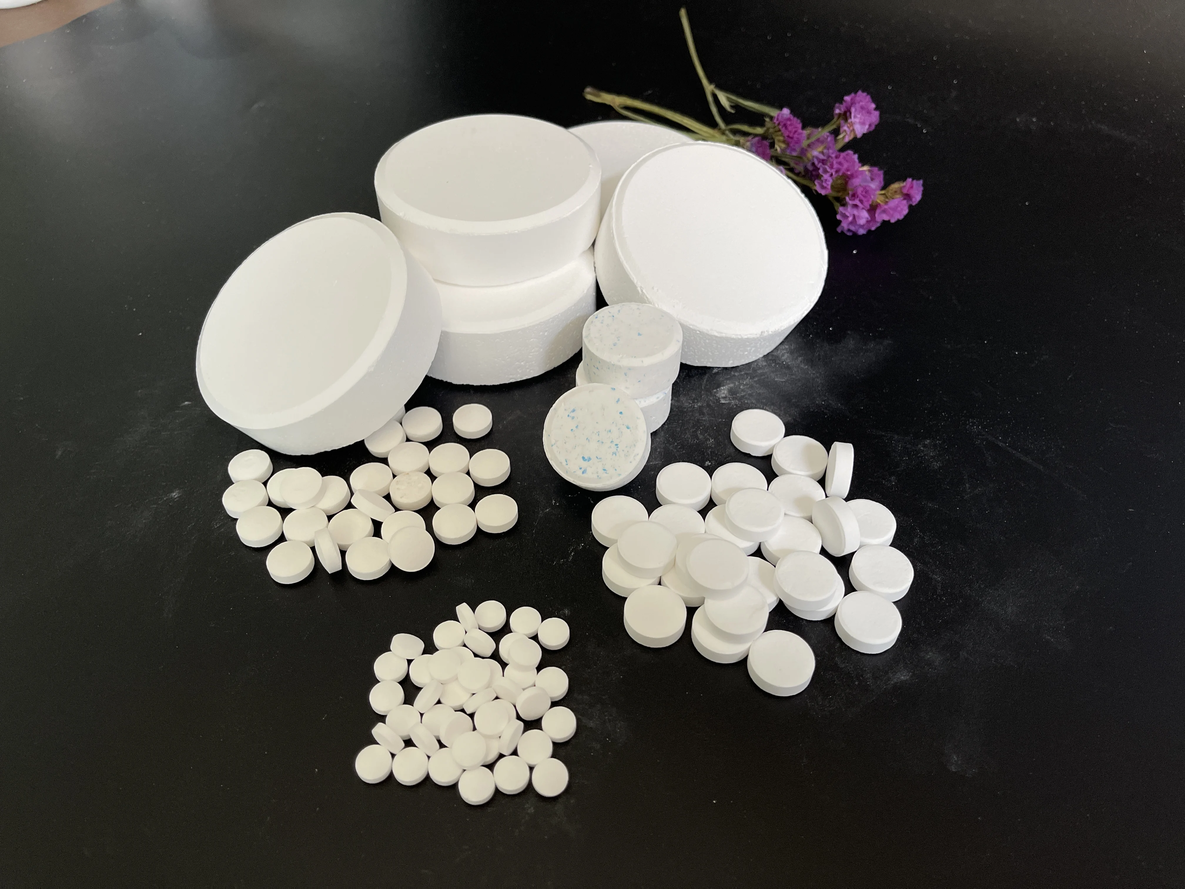 Guaranteed Quality Powder Granular Trichloroisocyanuric Acid 90% Tcca