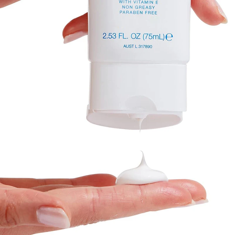 Natural Organic Sunscreen with Zinc Oxide