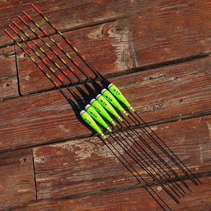 Night fishing eye-catching electronic float cr425 fish float battery electronic float Liuzi fishing gear manufacturer wholesale