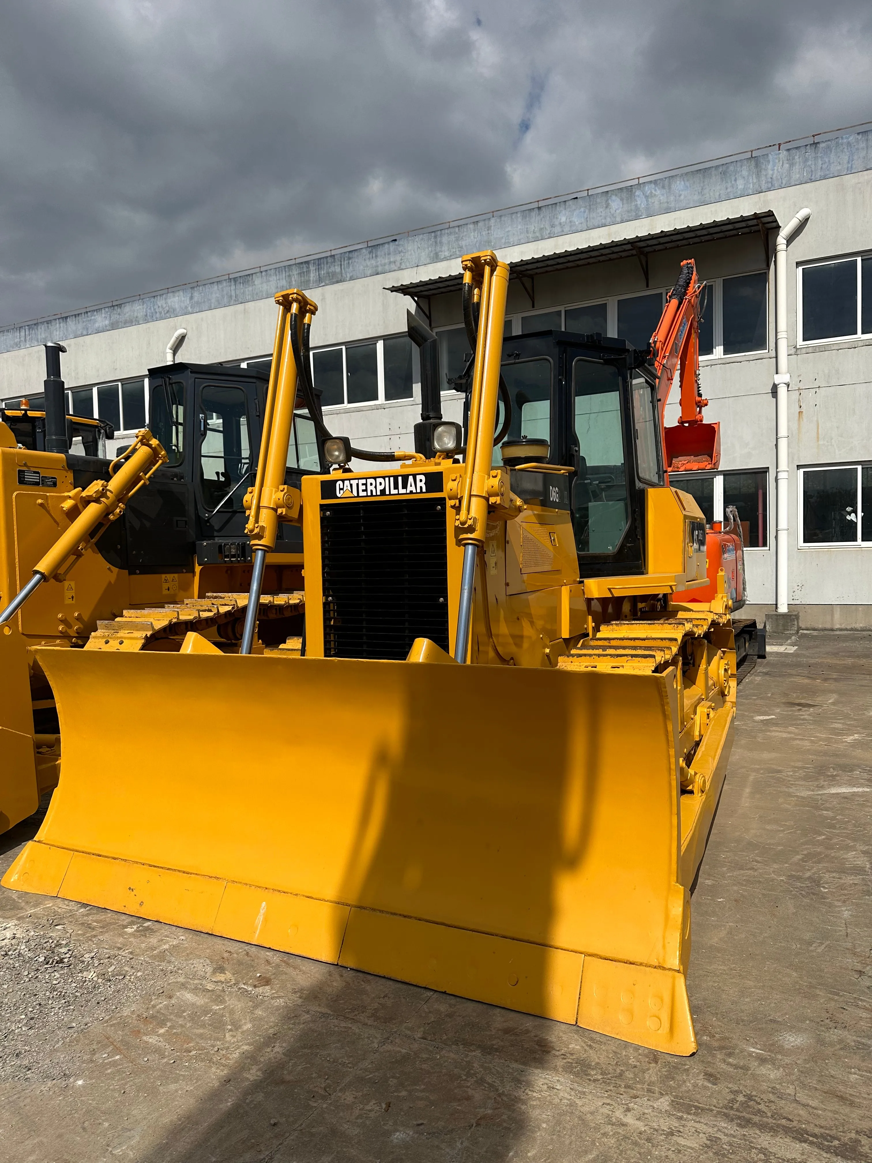 Original japan CAT D6D D6C D6G D6R bulldozer for sale in china