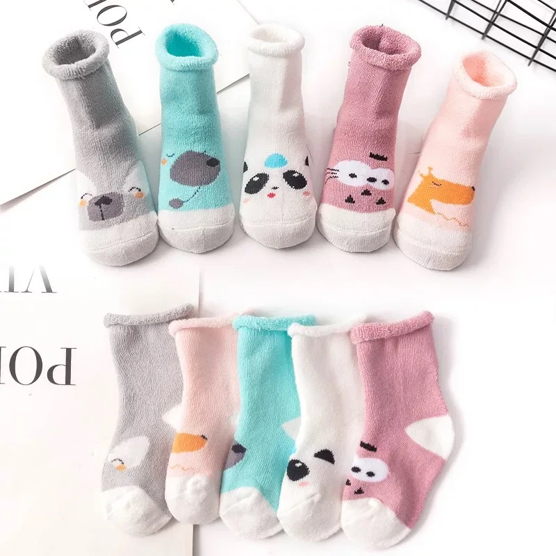 Cartoon design organic cotton 0-3 years newborn baby socks knit baby socks