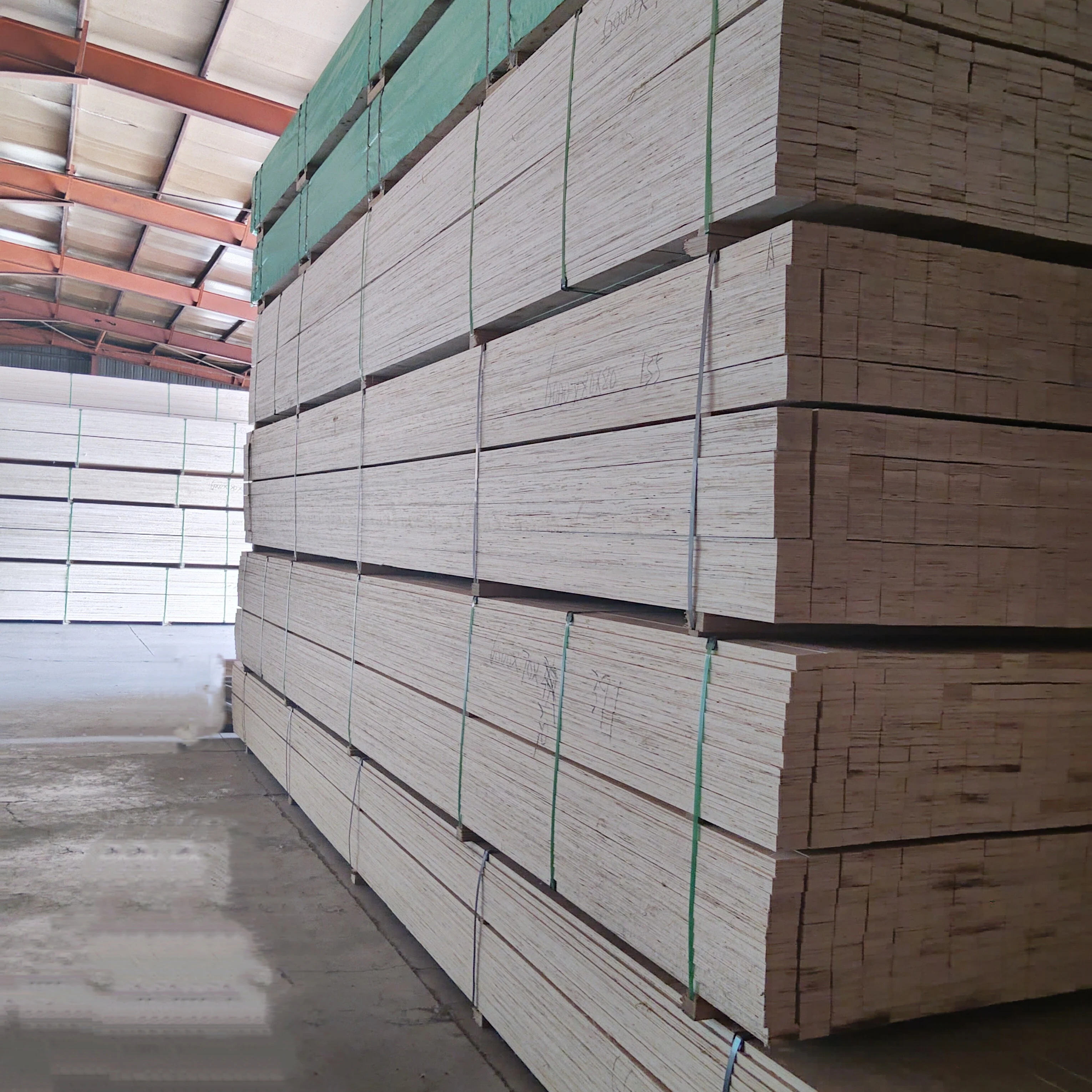 structural LVL construction material F17 pine beam phenolic glue H2 treatment  factory direct