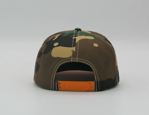 Custom embroidered logo camouflage camo army green fabric 6 panel snapback cap with orange under brim