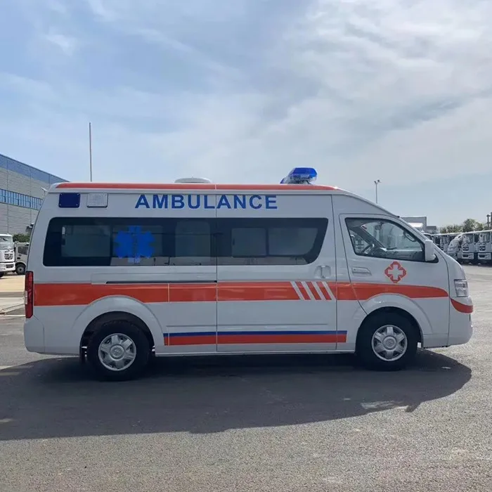 Gasoline engine cheap 4X2 FOTON new ambulance car