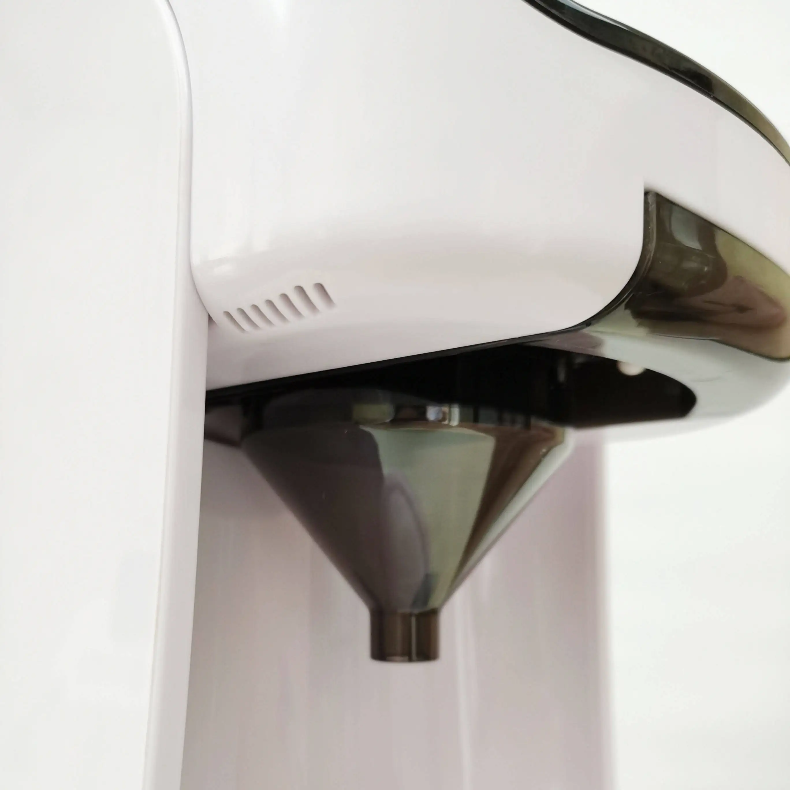Instant Automatic Heating Baby Milk Machine/ Baby Formula Milk Maker Machine/Milk Powder Mixer Maker