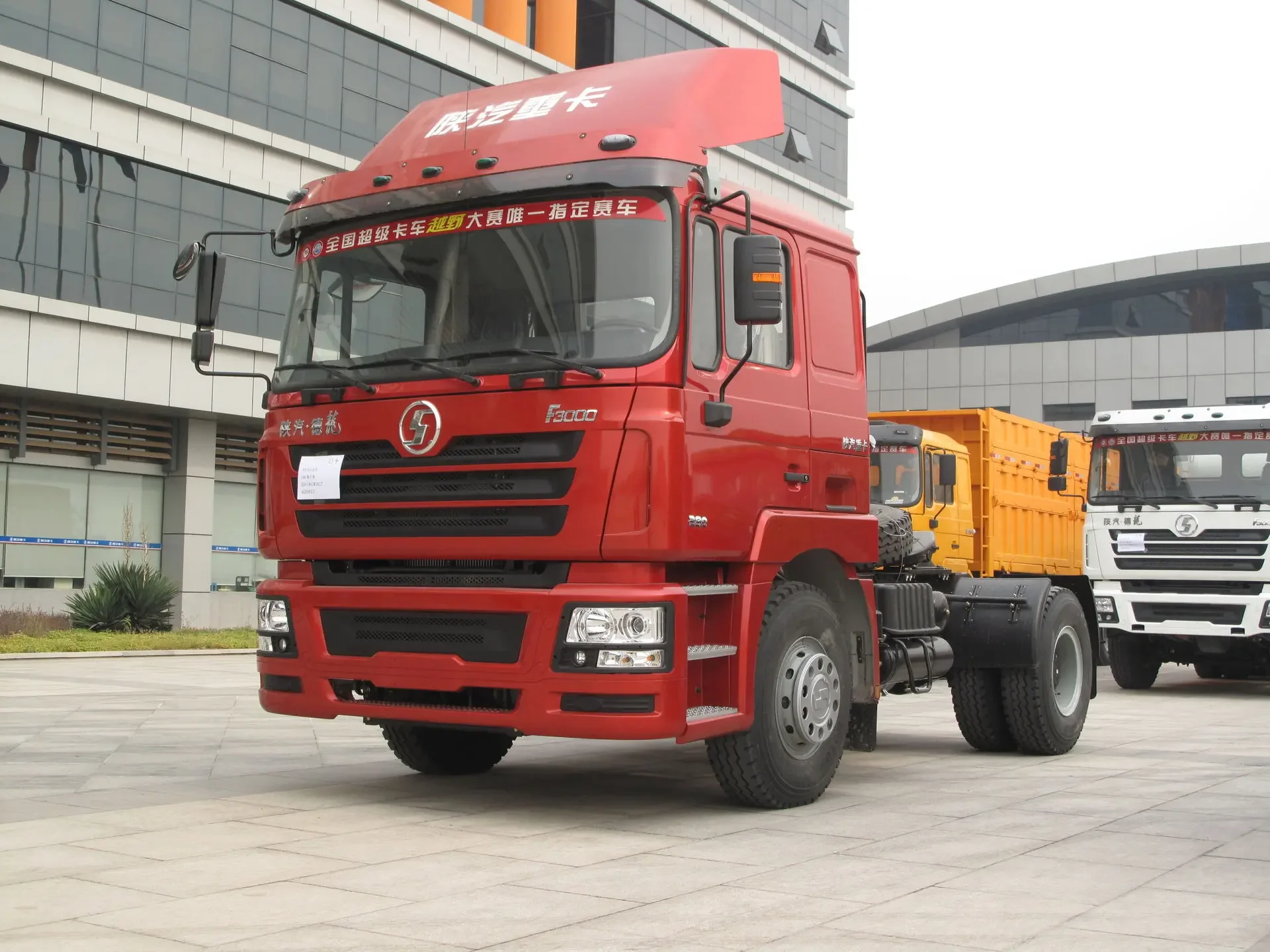 Сверхмощный грузовик CGN 400HP Shacman F3000 6X4CNG для продажи в Алгерии