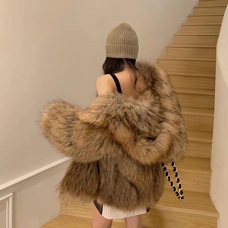 New Fashion Knitted Natural Raccoon Fur Coat Winter Fluffy Fur Jacket For Ladies Luxury Warm Overcoat