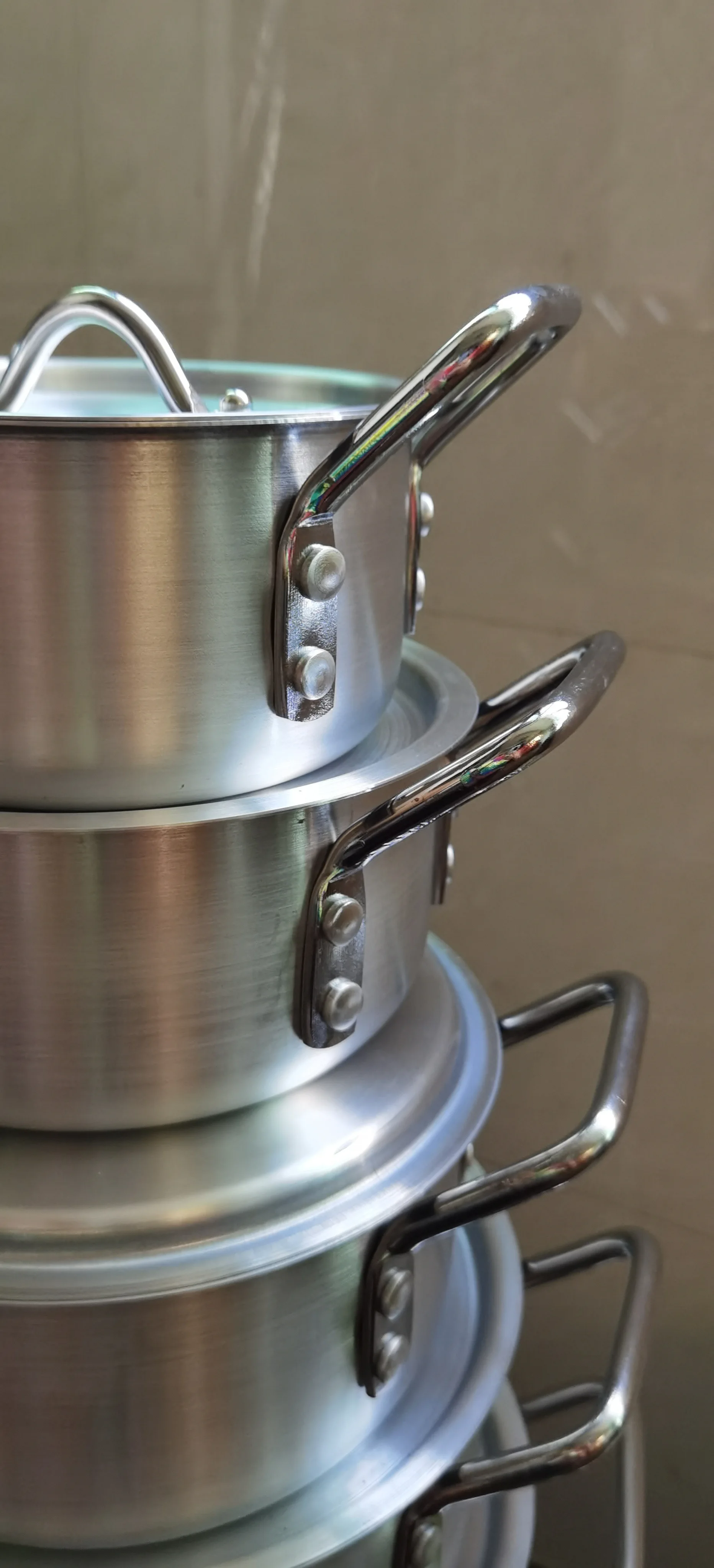 Best-selling kitchen 7-piece Aluminum cookware set Cooking pot with aluminum LIDS Pots with Sanding  for Restaurants