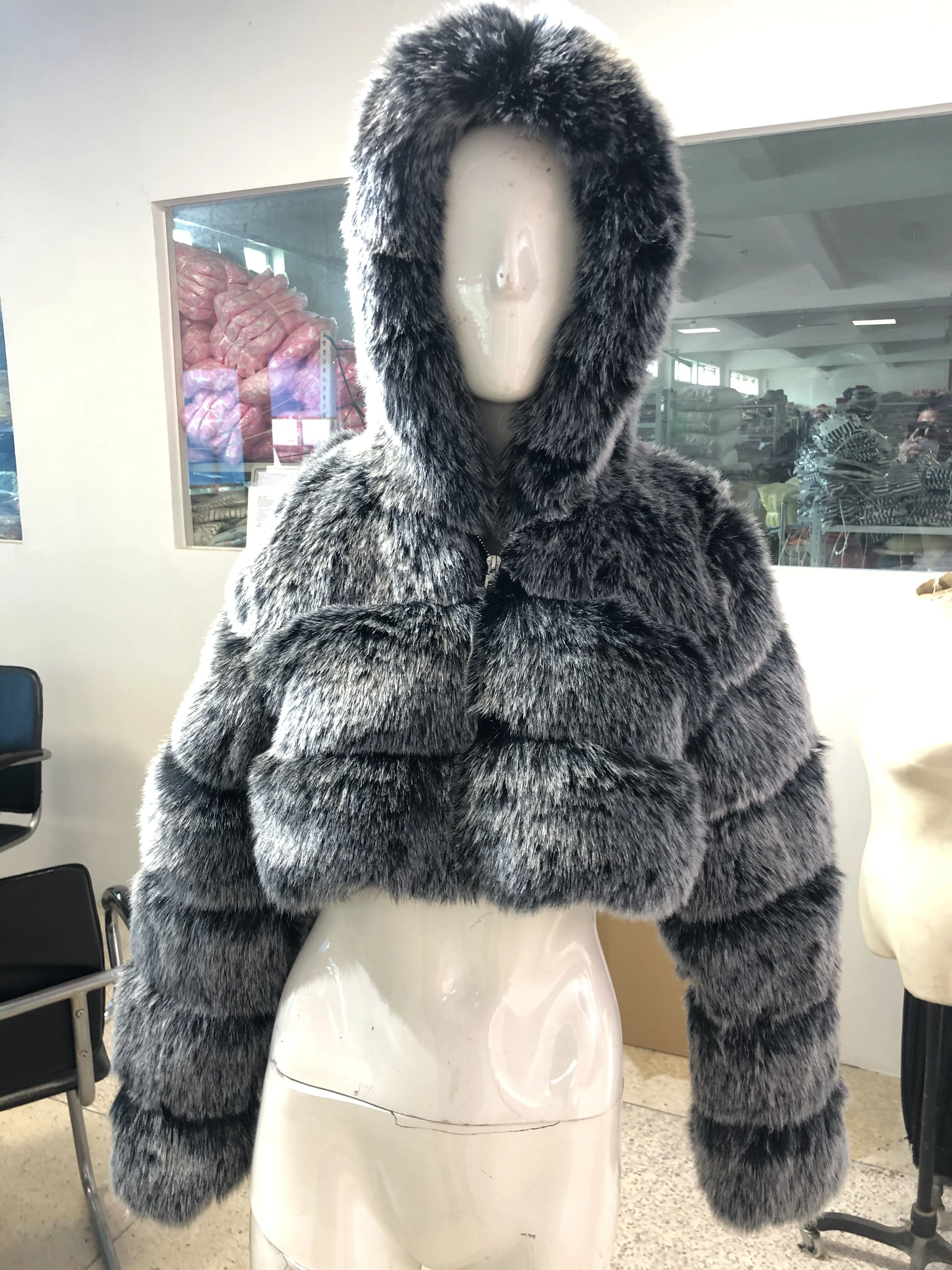 Women Winter Fluffy Furry Long Sleeve Jacket Hooded Full Zipper Solid Color Cropped Short Coat Luxury Thicken Warm Outwear S-8XL