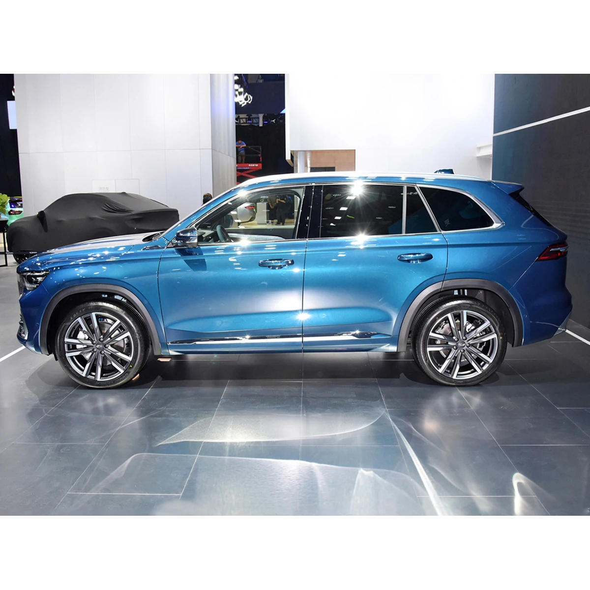 Китайские производители 2023 5 мест 2 0 т внедорожник новый автомобиль geely monjaro для