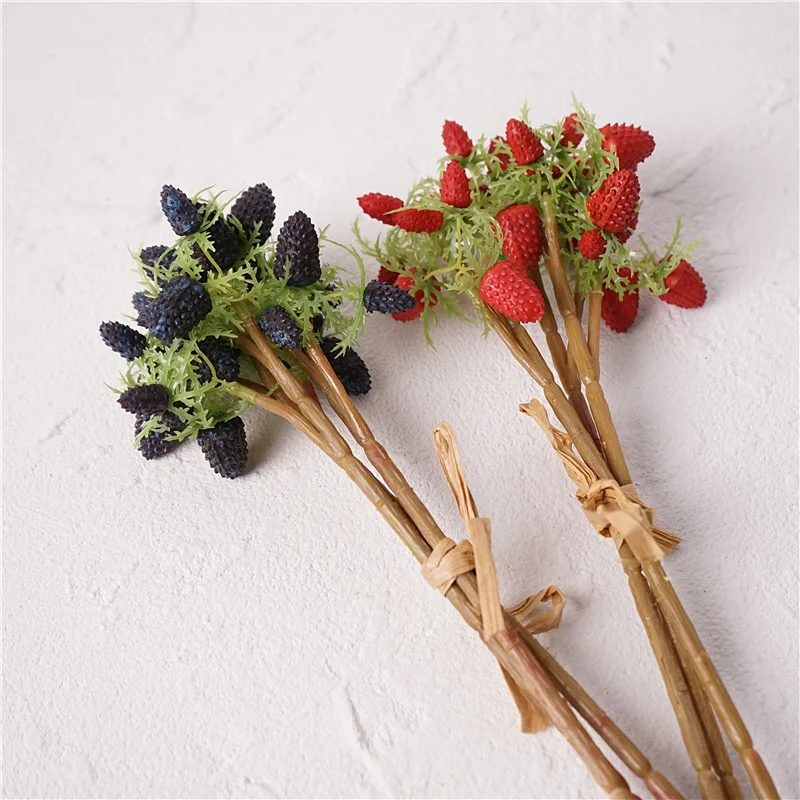 Decorative Lifelike Realistic Fake Strawberry Fruit Decor Grass Green Plastic Fake Flowers Artificial Plant Rectangle/square