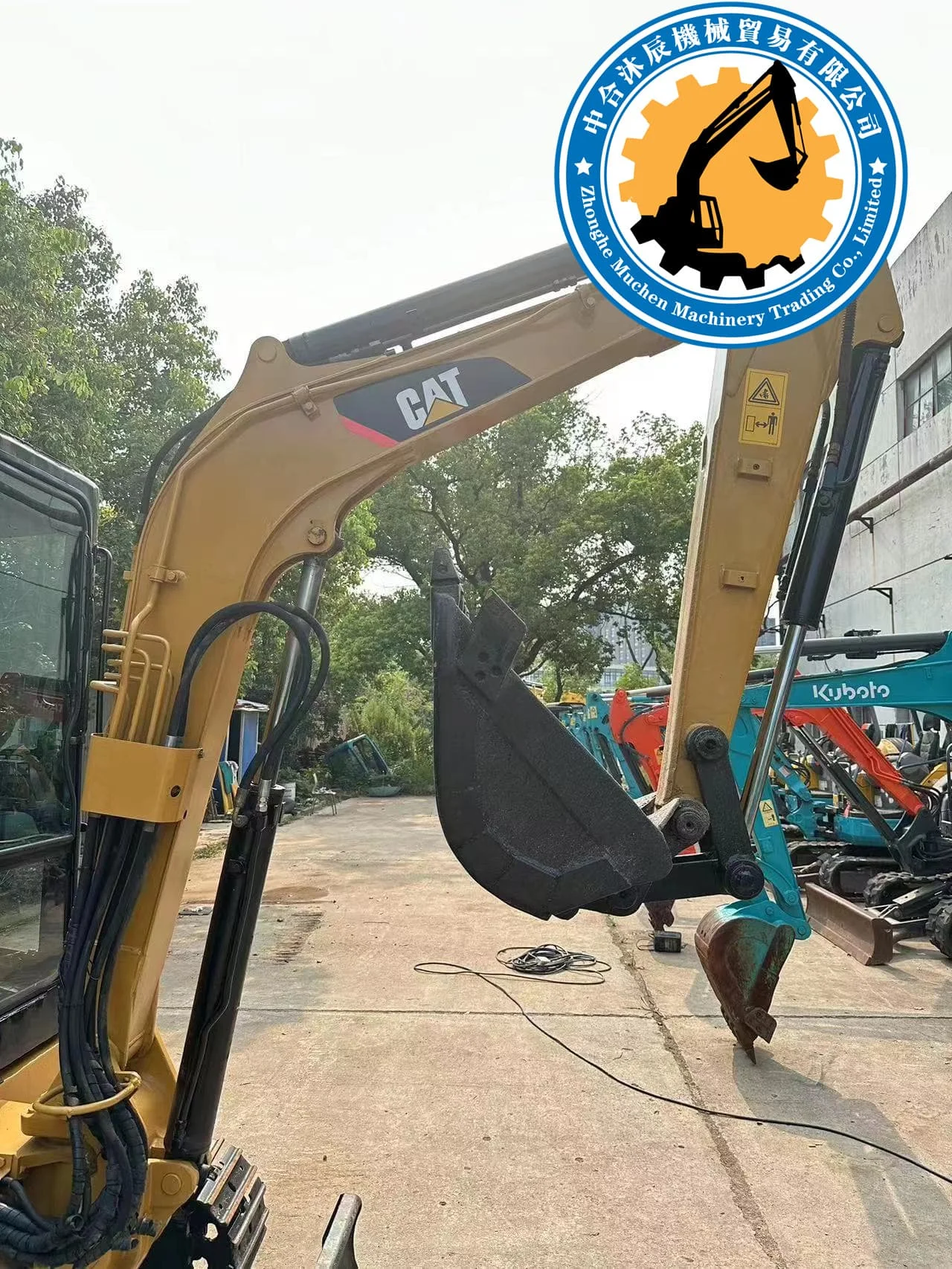 Сверхмощное оборудование гидравлические мини-экскаваторы б/у CAT 303CR 3-тонный гусеничный Подержанный станок