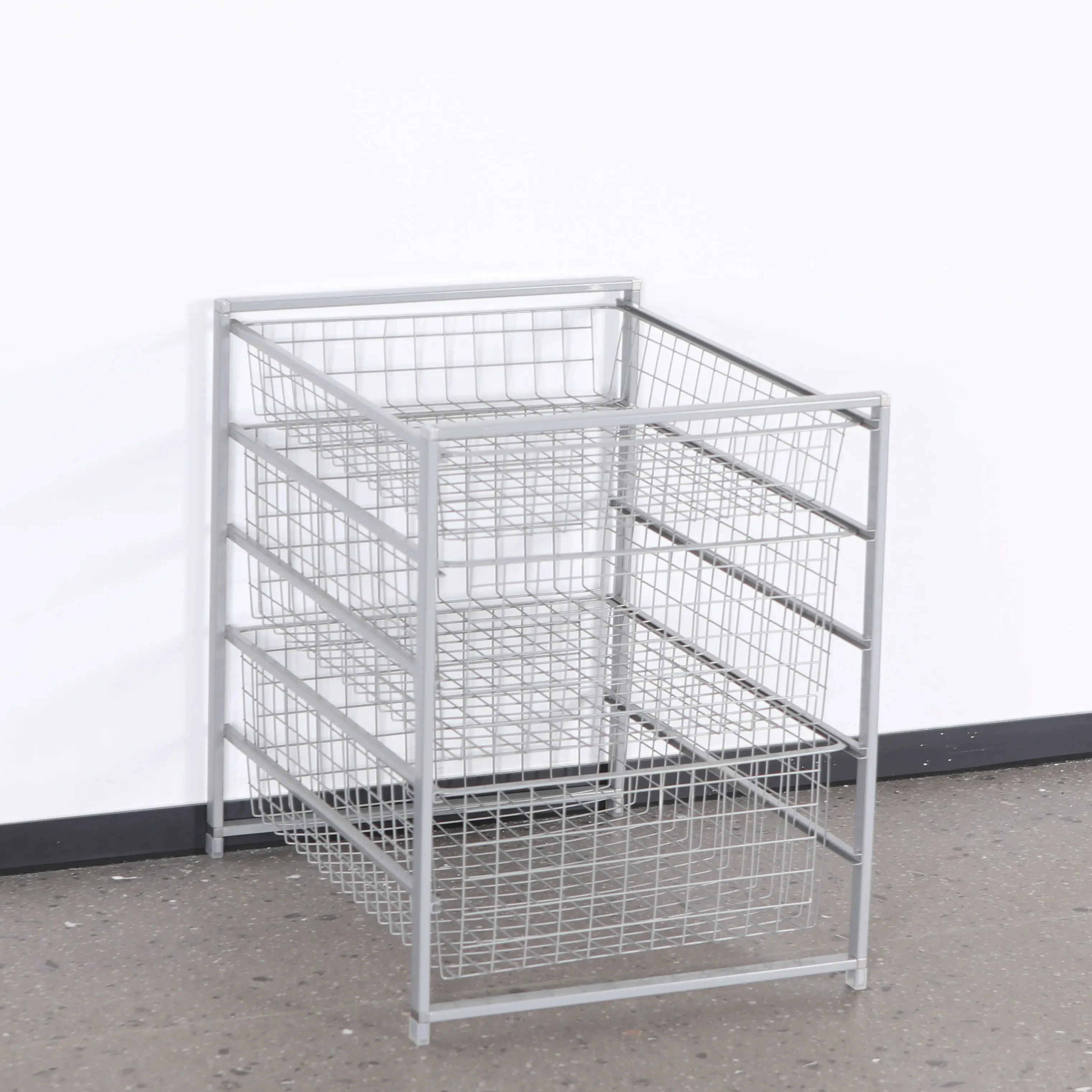 Factory Direct Sale Metal Sliding Kitchen Pantry Picnic Bread Snacks Drinks Storage Wire Basket