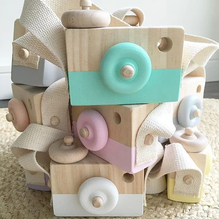 Nordic Cute Wooden Hanging Toy Camera Photography Prop Home Decoration Kids Toy Camera
