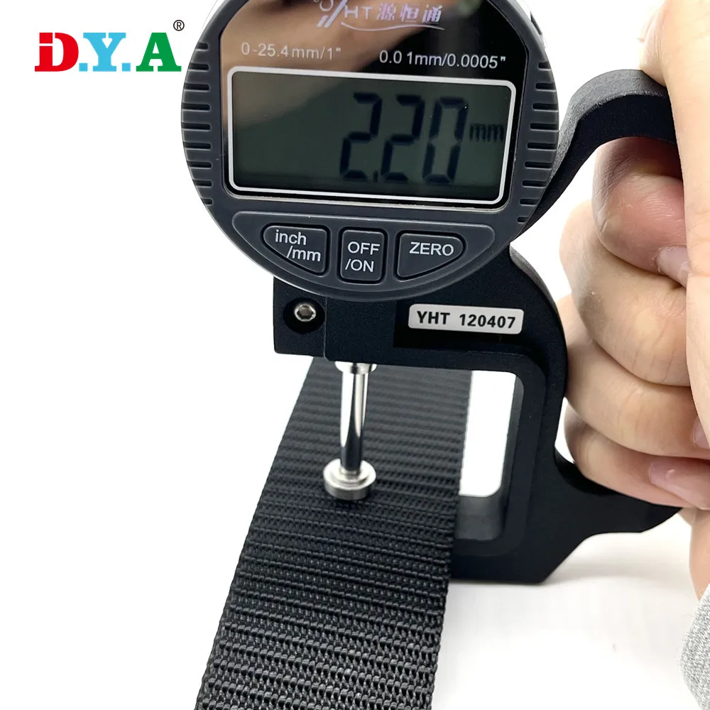 Custom size 25mm 32mm 38mm wide 2.2mm thick heavy duty nylon webbing strap tank weaving nylon webbing for backpack/outdoor