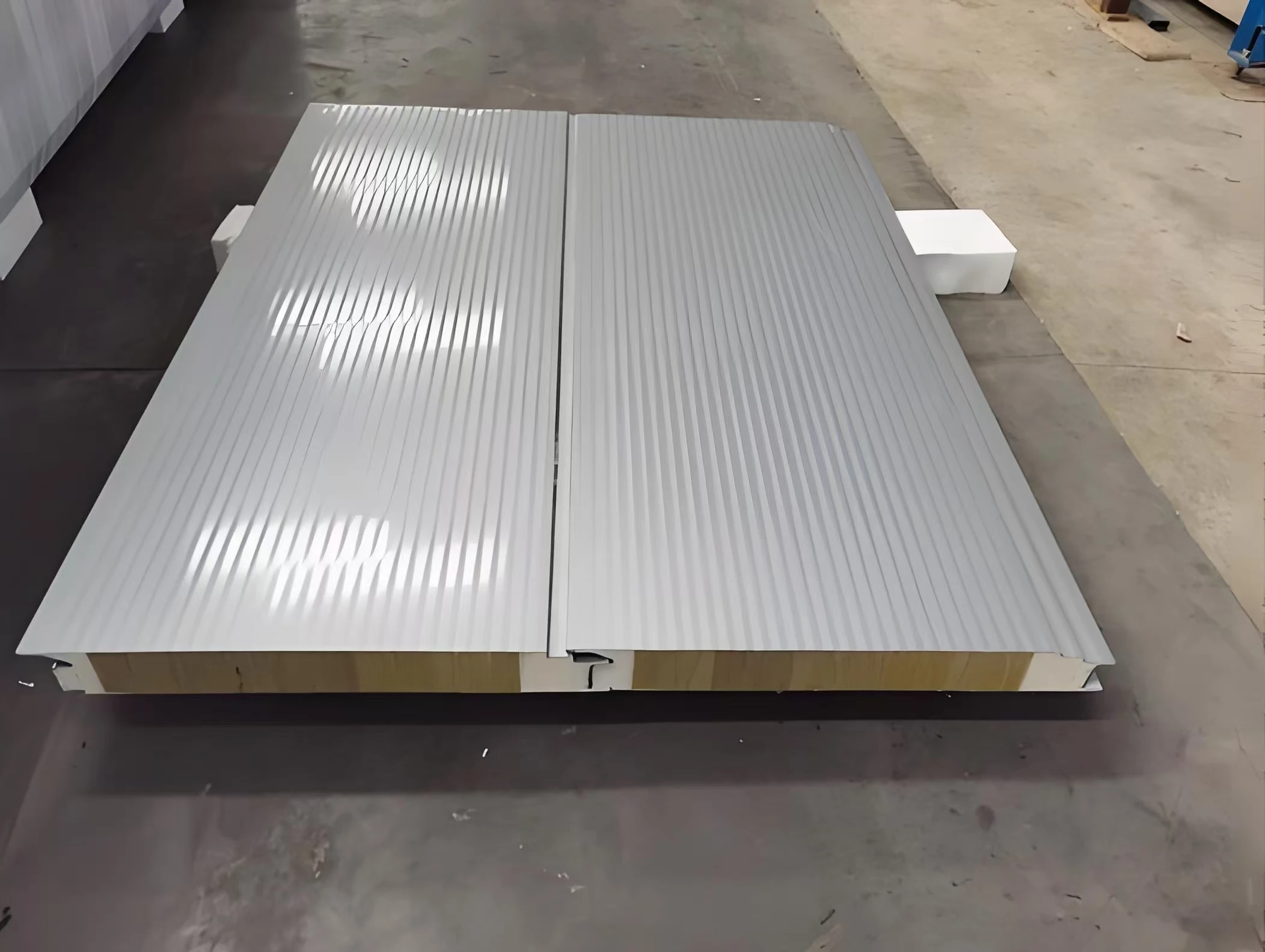 Factory Customized High Density Outdoor Wall Mineral Wool Slabs Mineral Wool Blanket Rock Wool Sandwich Panel