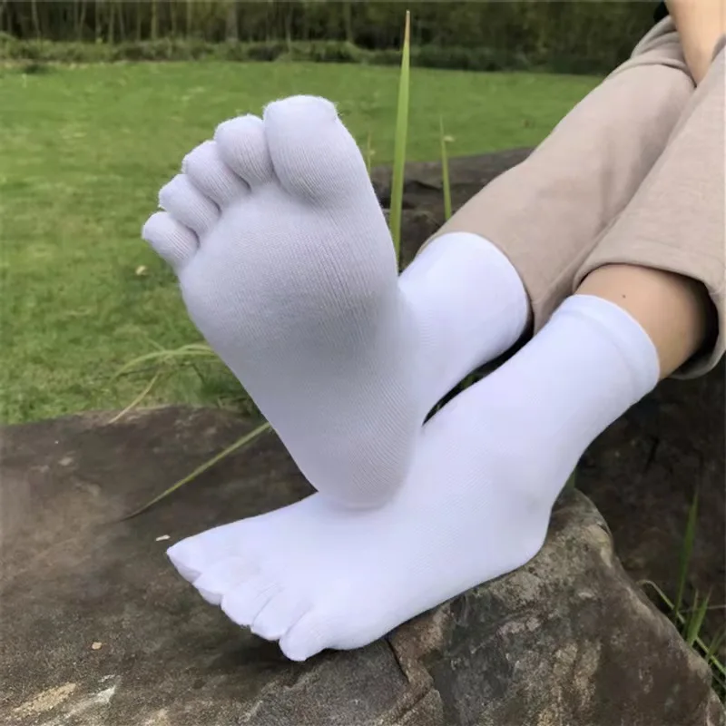 Crew socks custom logo 7 plain colors crew knit white mens five toe socks