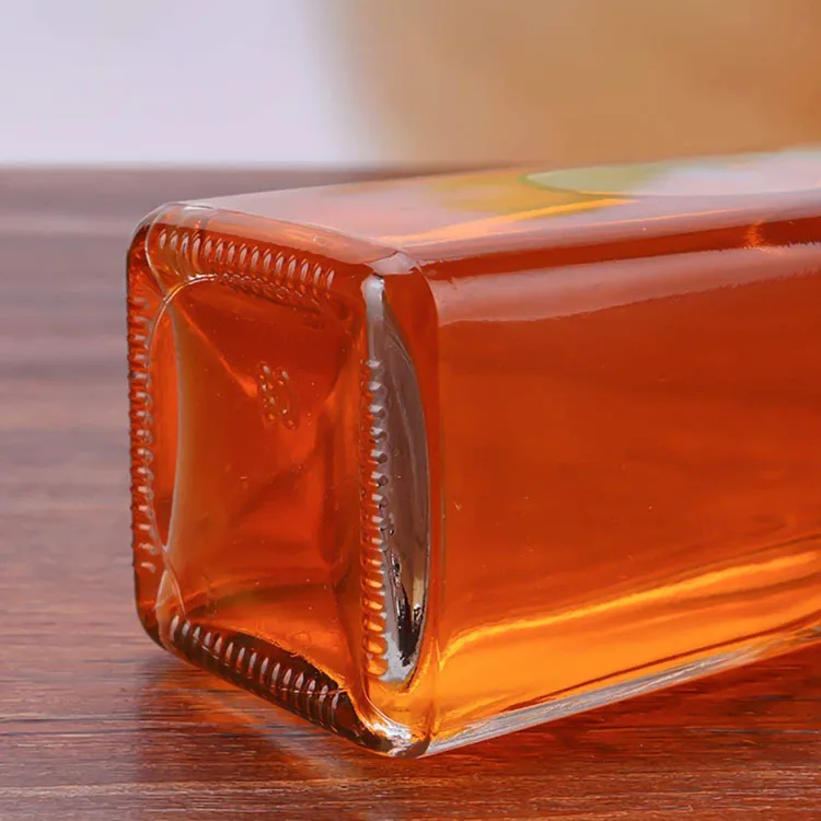 250ml 8oz Cheap Empty Woozy Spice Dressing Chili Table Glass Salad Hot Sauce Bottle With LeakProof Cap