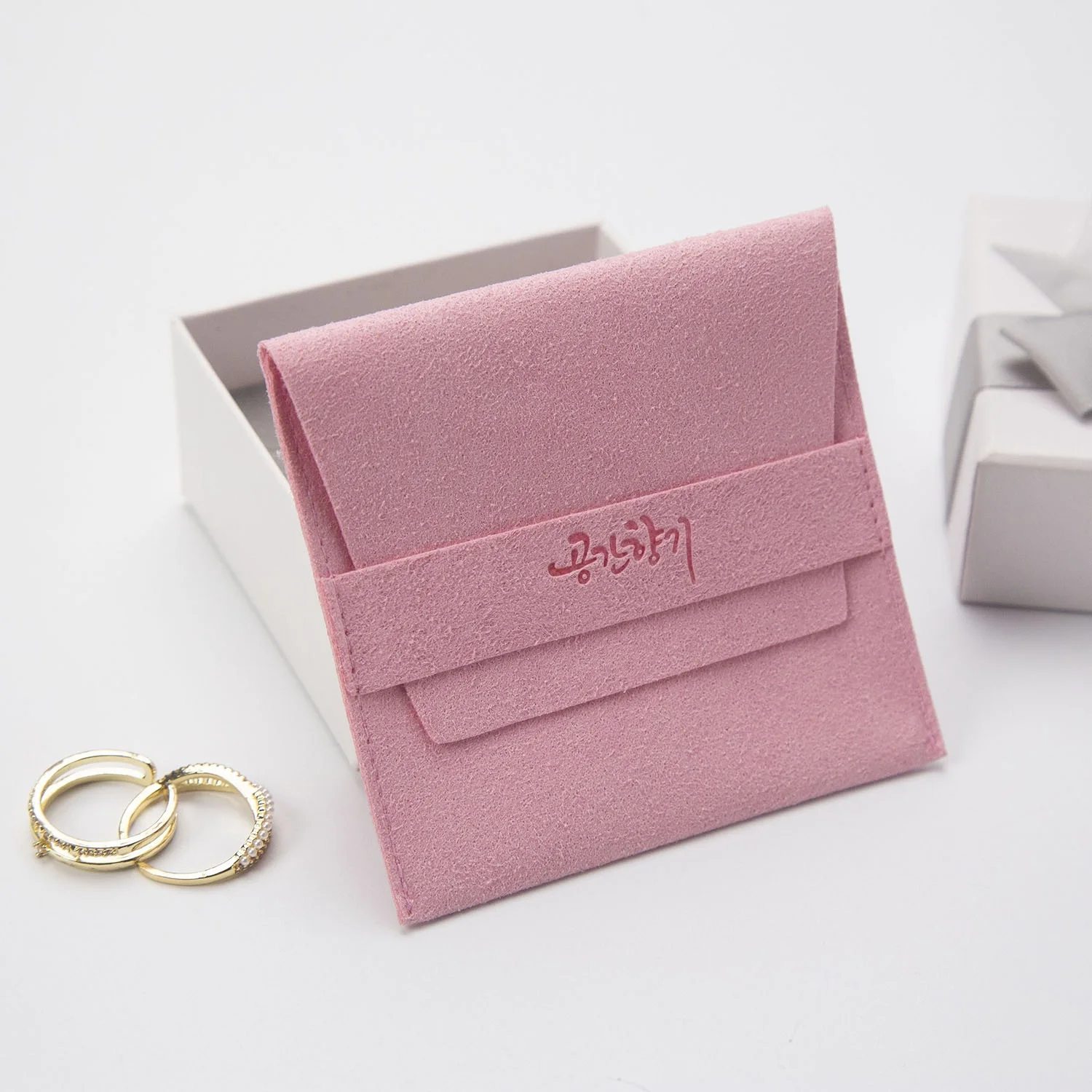 Customized jewelry packaging gift bags envelope microfiber bag jewelry pouch Leather Suede Flap Bags For Ring Bracelet Necklace