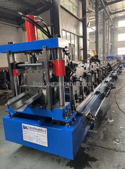 2024 New high quality hot selling automatic metal gutter/ water sink forming machine