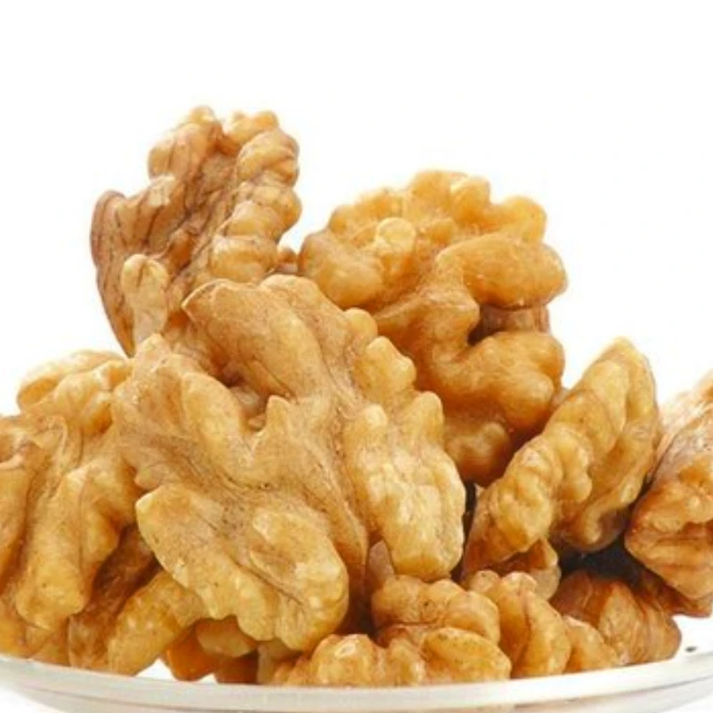 Wholesale High Quality light halves Walnut kernel Dry Peeled Walnut Kernels Natural Nuts Food For Sale in Bulk organic walnuts