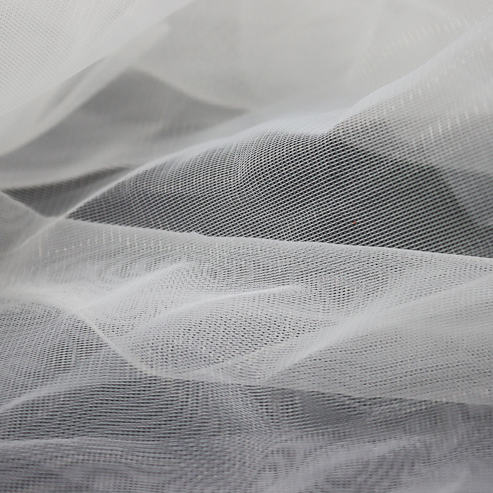 
Soft 20D Polyester Shiny Nice Tulle Wedding Mosquito Net Mesh Fabric 