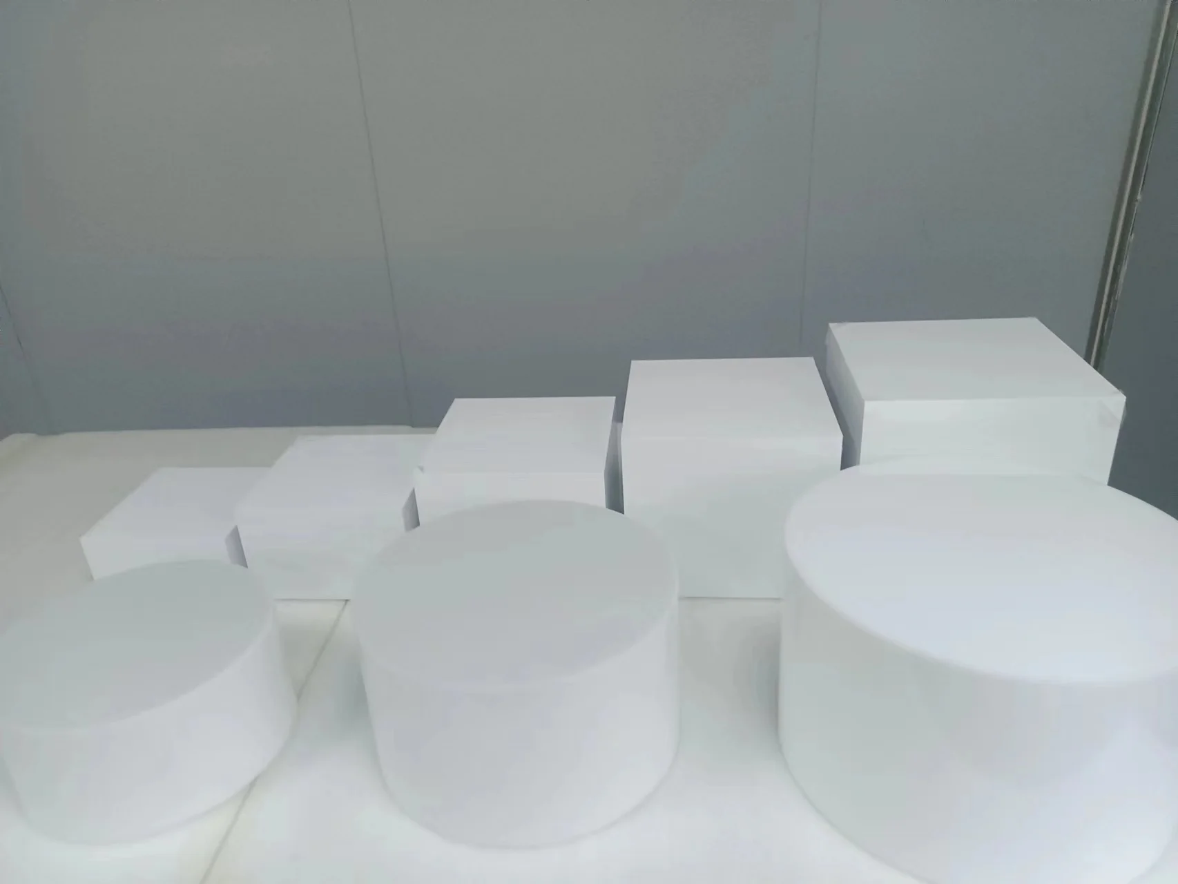 Customized Acrylic White Round Square Cube Display Nesting Catering Service Buffet Food Risers For Wedding Hotel Christmas Decor