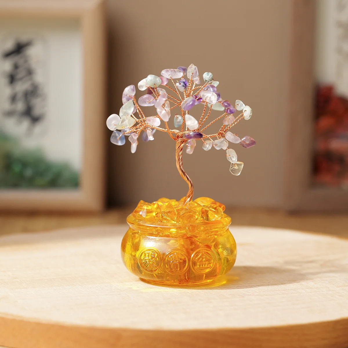 Wholesale Natural Healing Handmade Crystal Chips Stone Trees Decorative Treasure Bows Base Crystal Tree