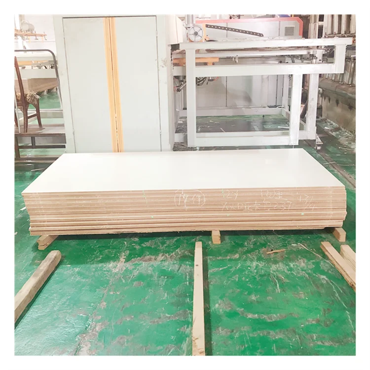 High quality 3mm 6mm 12mm 15mm 18mm fibreboards white melamine mdf hdf board for Furniture