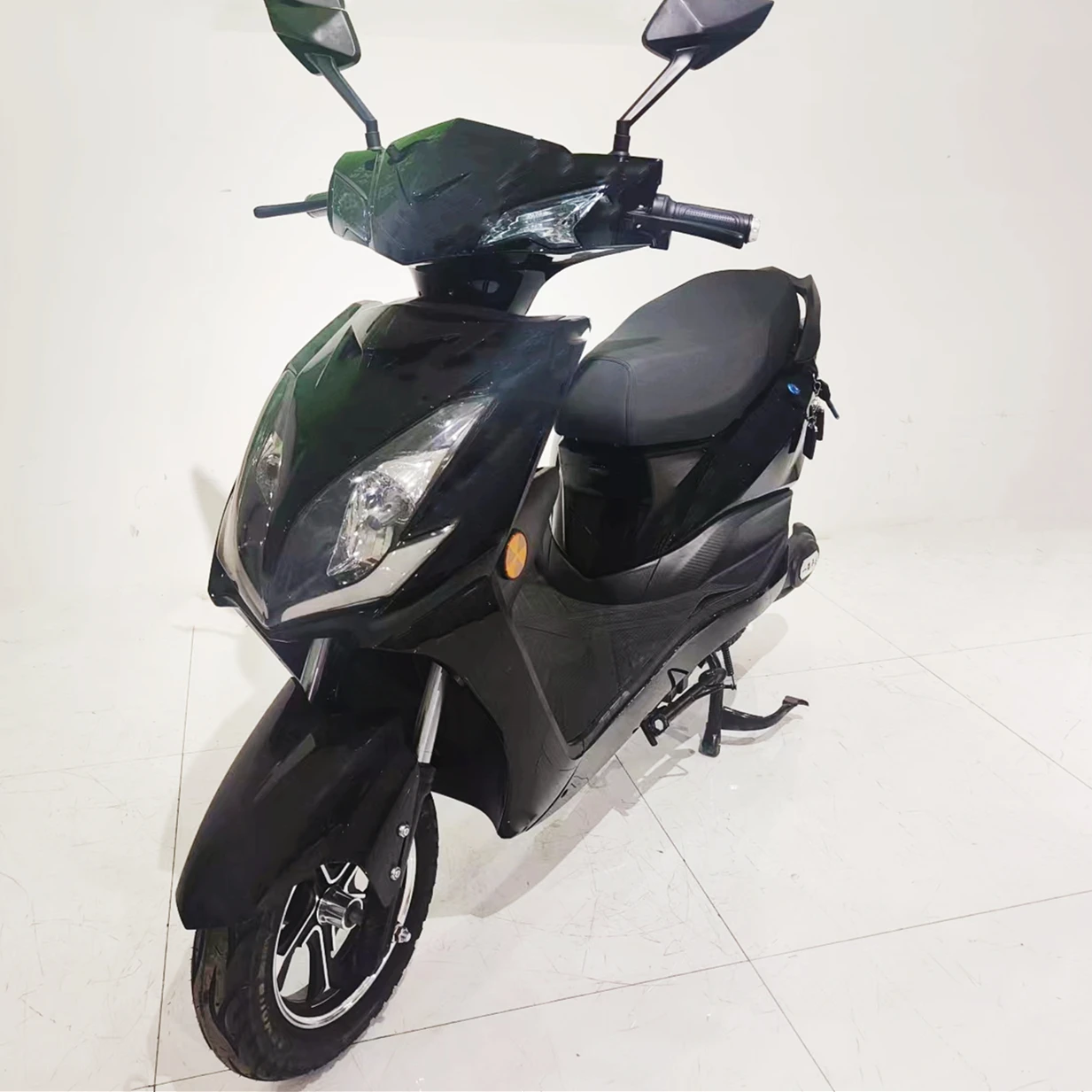 Super power electric scooters wholesale with lithium battery for adult china electric motorcycles