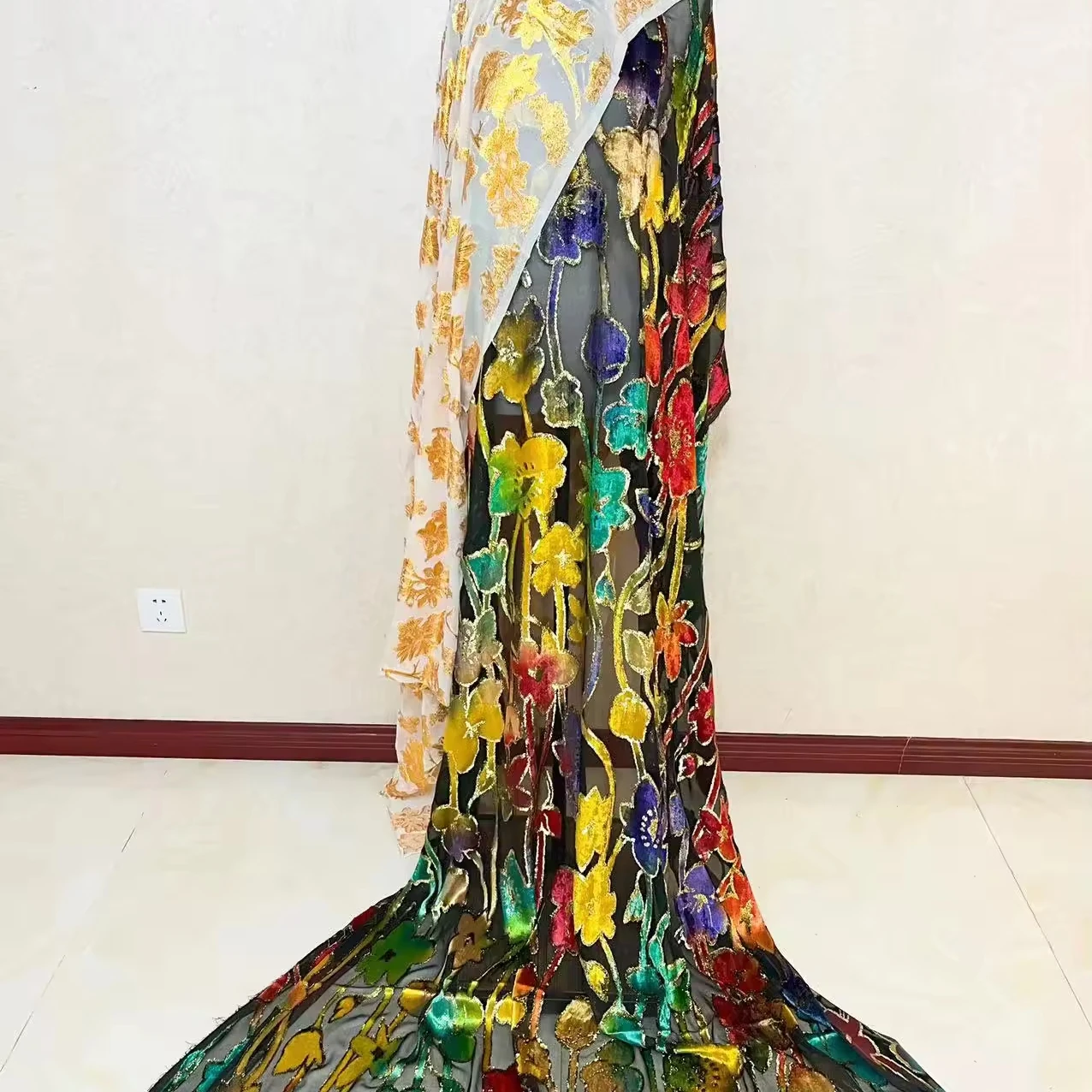 somali dirac 3.5 meters gabasar 2 meters